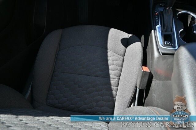 2019 Chevrolet Equinox LT / AWD / Auto Start / Power & Heats Front Cloth Seats / Apple CarPlay & Android Auto / Back Up Camera / Cruise Control / Keyless Entry & Start / Alloy Wheels / 28 MPG / Tow Pkg Anchorage AK
