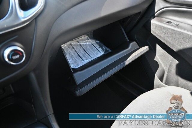 2019 Chevrolet Equinox LT / AWD / Auto Start / Power & Heats Front Cloth Seats / Apple CarPlay & Android Auto / Back Up Camera / Cruise Control / Keyless Entry & Start / Alloy Wheels / 28 MPG / Tow Pkg Anchorage AK