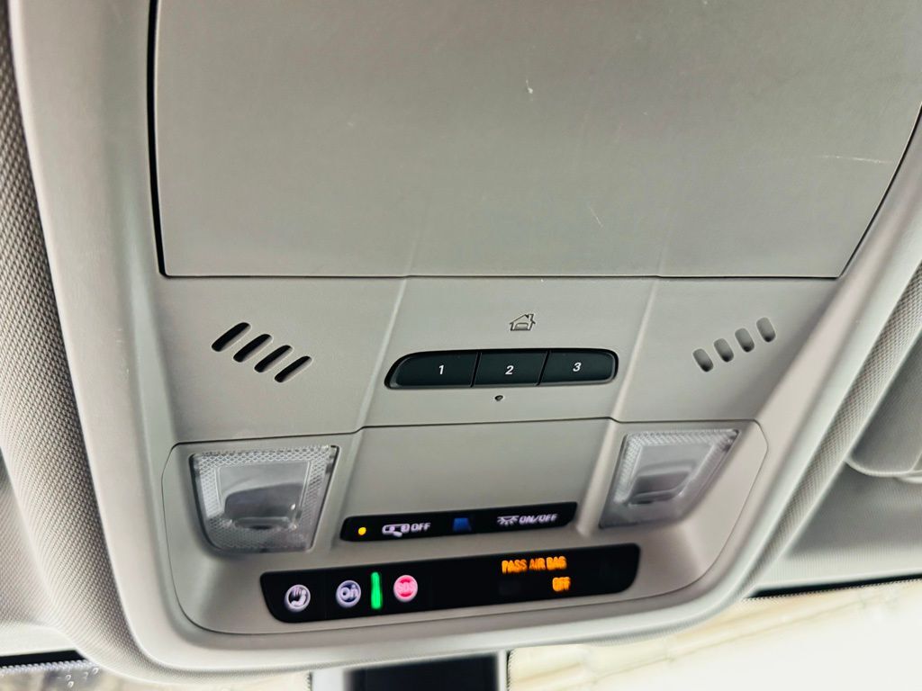 2019 Chevrolet Equinox LT photo 40