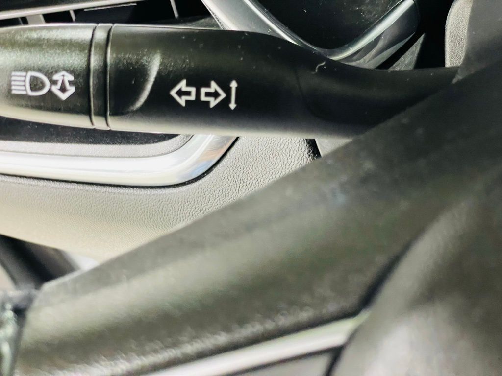 2019 Chevrolet Equinox LT photo 34