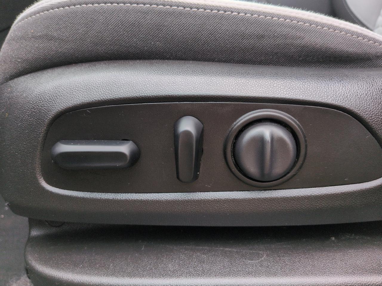 2019 Chevrolet Equinox LT Winder GA
