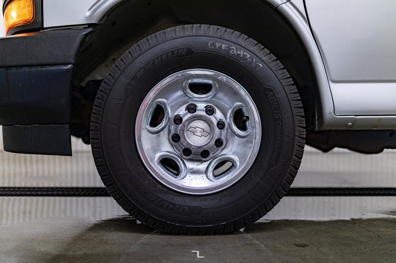 2019 Chevrolet Express 2500 155" Extended Cargo Van Red Deer AB