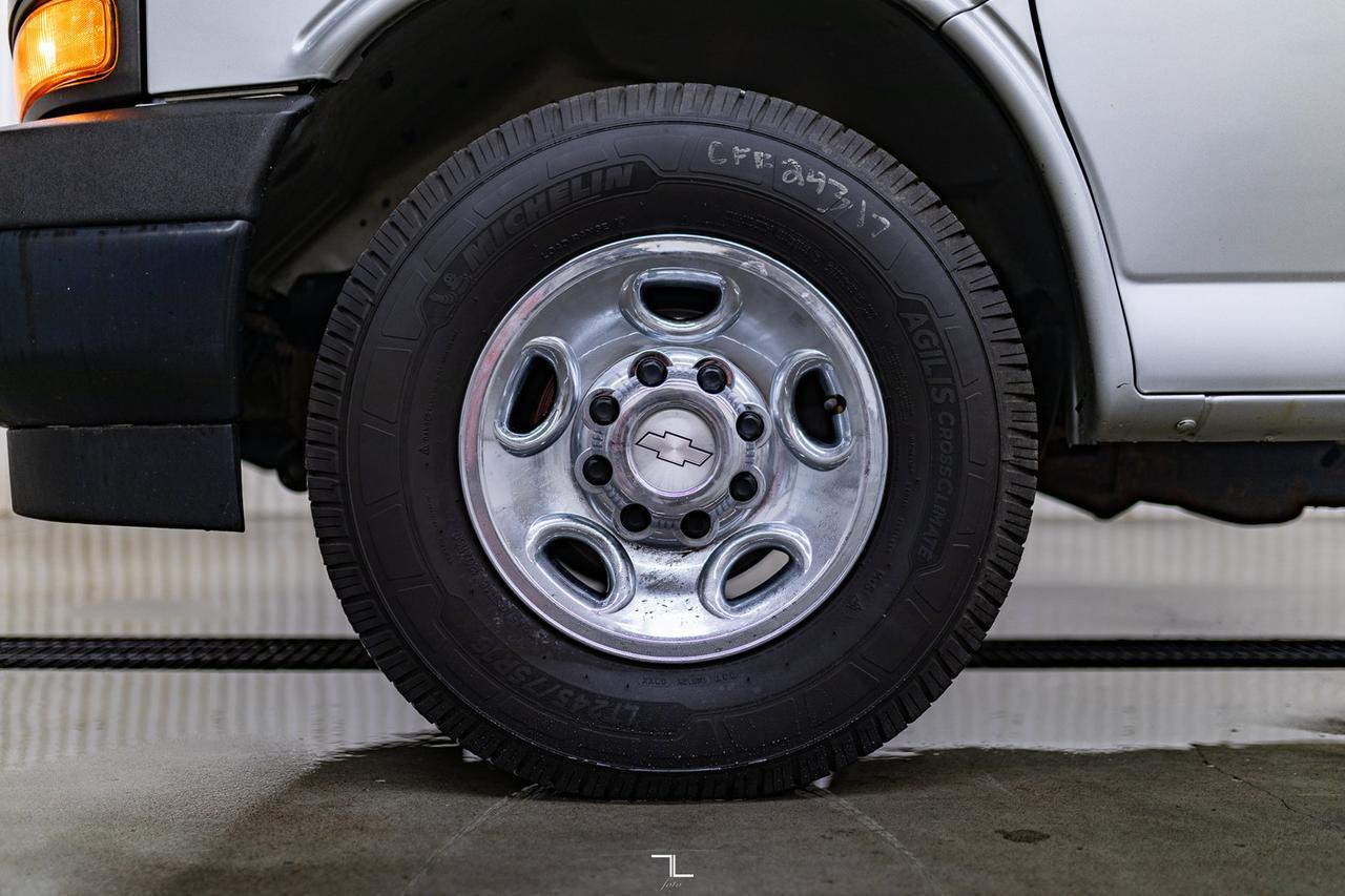 2019 Chevrolet Express 2500 155" Extended Cargo Van Red Deer AB