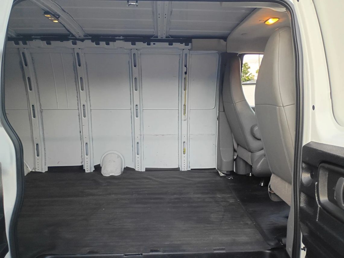 2019 Chevrolet Express 2500 Cargo Extended Van 3D Miami Gardens FL