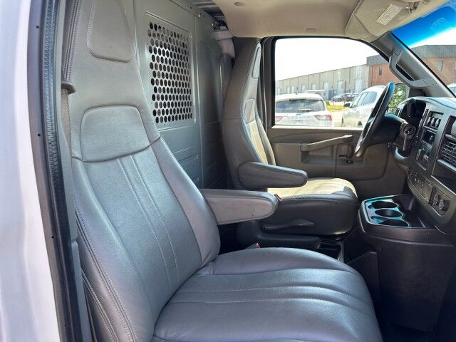 2019 Chevrolet Express 2500 Cargo Van w/ Bin Package Ashland VA