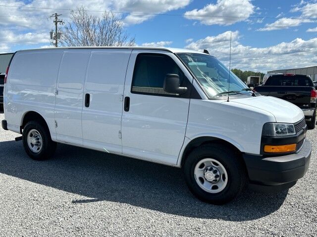 2019 Chevrolet Express 2500 Cargo Van w/ Bin Package & 6.0L V8 Ashland VA