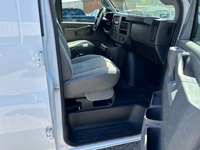 2019 Chevrolet Express 2500 Cargo Van w/ Bin Package & 6.0L V8 Ashland VA