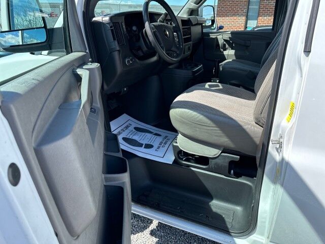 2019 Chevrolet Express 2500 Cargo Van w/ Bin Package & 6.0L V8 Ashland VA