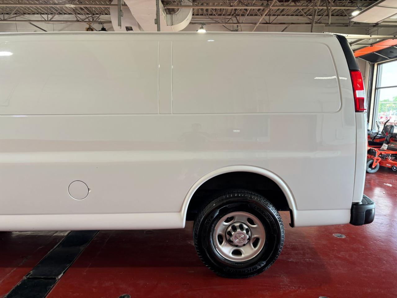 2019 Chevrolet Express 2500 Work Van Franklin OH