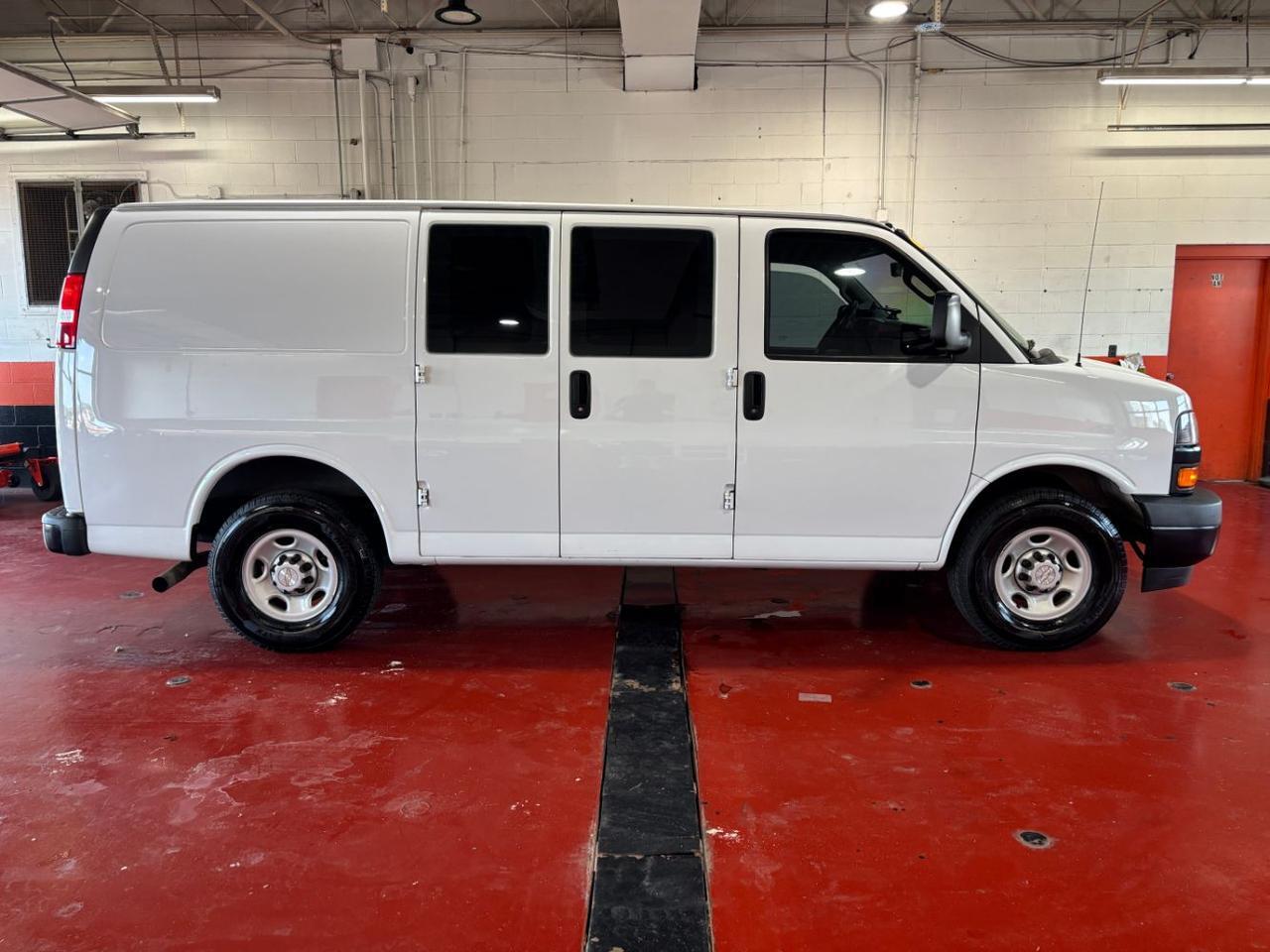 2019 Chevrolet Express 2500 Work Van