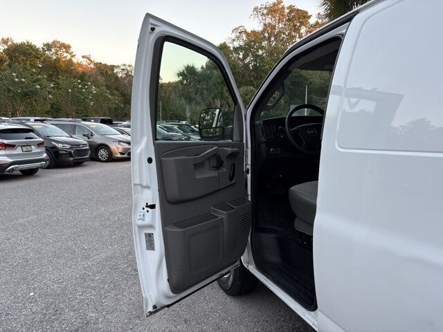 2019 Chevrolet Express 2500 Work Van Jacksonville FL