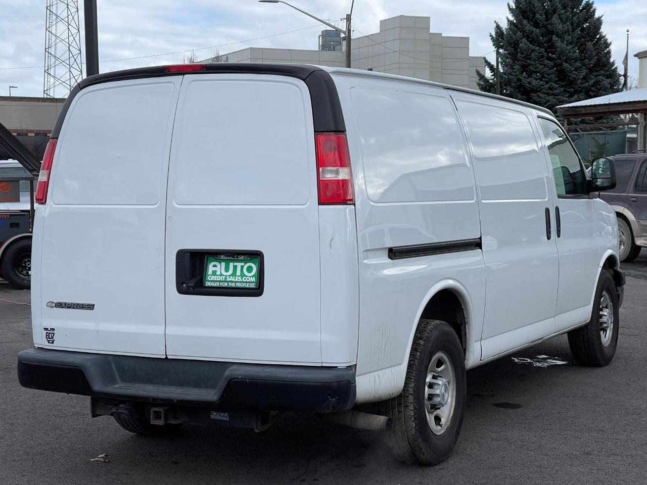 2019 Chevrolet Express 2500 Work Van Hayden ID