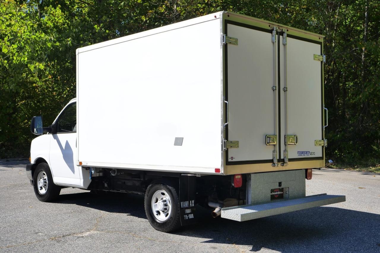 2019 Chevrolet Express 3500 / REFRIGERATED BOX BODY / Thermo King Reefer High Point NC
