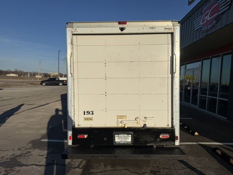 2019 Chevrolet Express 3500 10' Box Van Collinsville OK