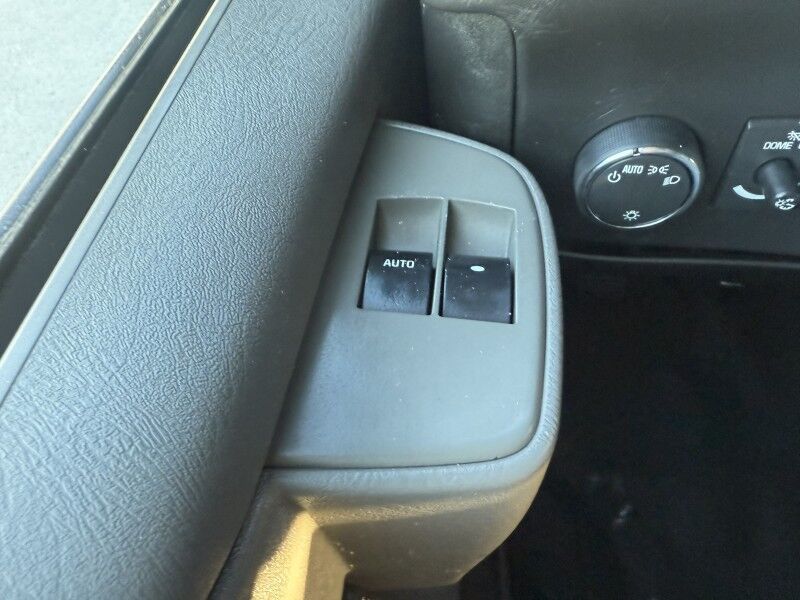 2019 Chevrolet Express 3500 10' Box Van Collinsville OK