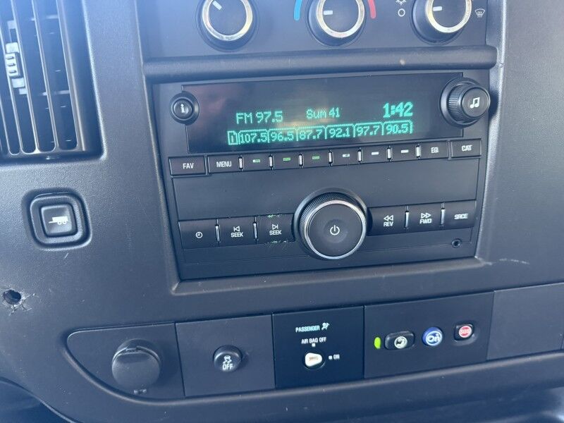 2019 Chevrolet Express 3500 10' Box Van Collinsville OK