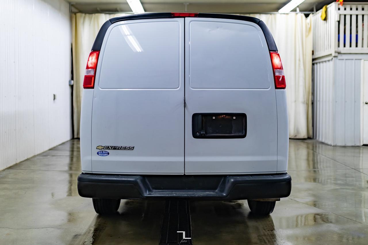 2019 Chevrolet Express 3500 155 Ext. Cargo Van BCam Red Deer AB