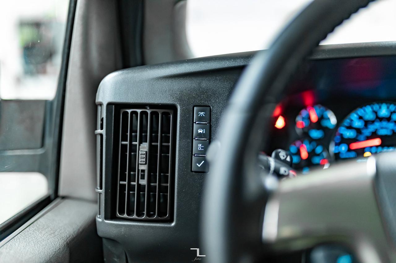 2019 Chevrolet Express 3500 155 Ext. Cargo Van BCam Red Deer AB