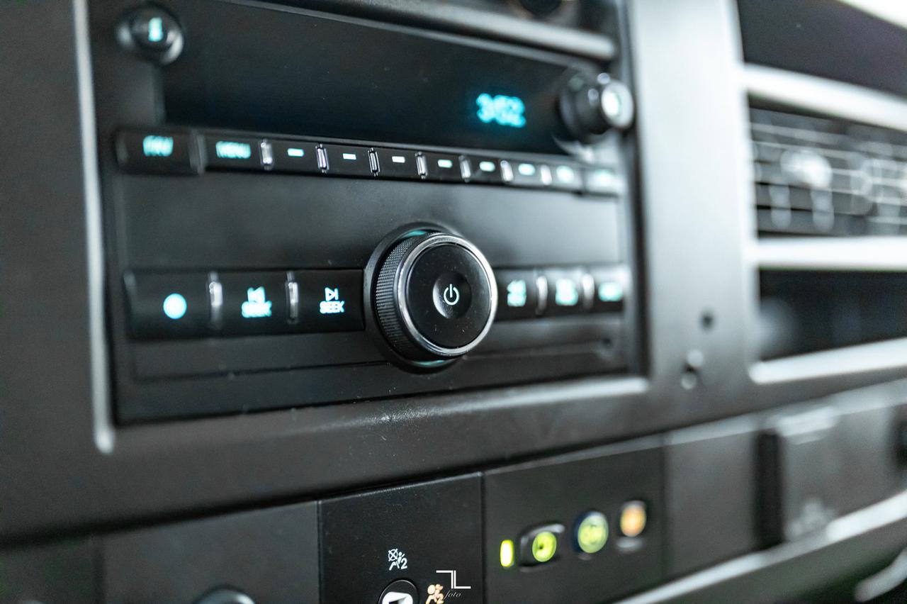 2019 Chevrolet Express 3500 155 Ext. Cargo Van BCam Red Deer AB