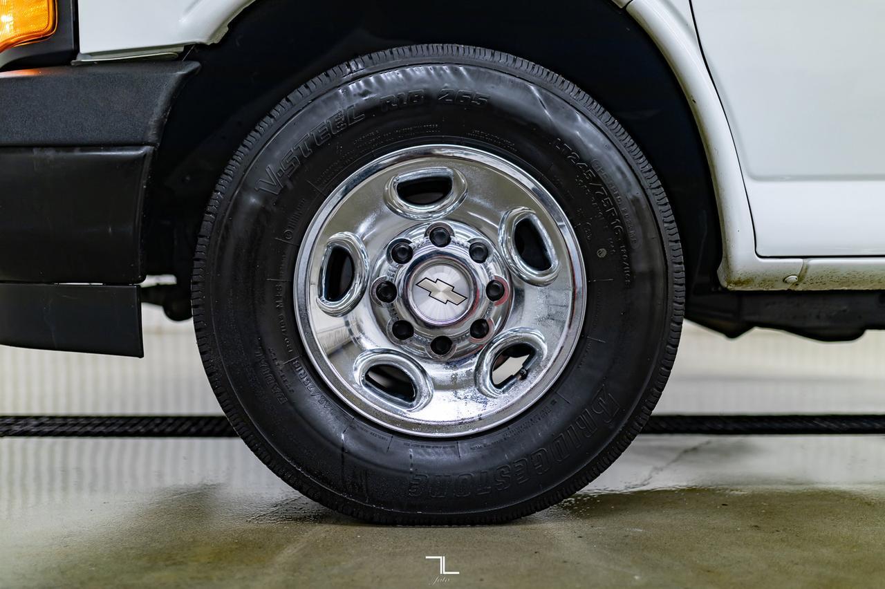 2019 Chevrolet Express 3500 155 Ext. Cargo Van BCam Red Deer AB