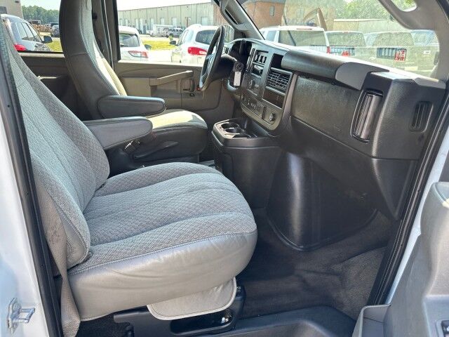 2019 Chevrolet Express 3500 LT Extended 15-Passenger Van Ashland VA