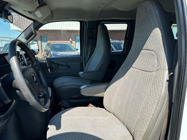 2019 Chevrolet Express 3500 LT Extended 15-Passenger Van Ashland VA