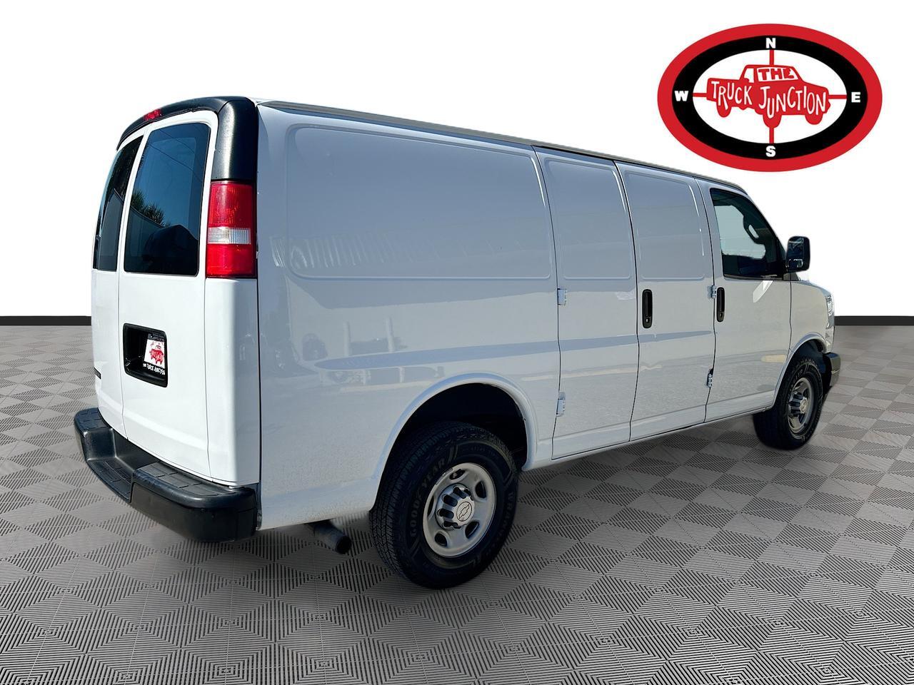 2019 Chevrolet Express Cargo Van RWD 2500 Venice FL