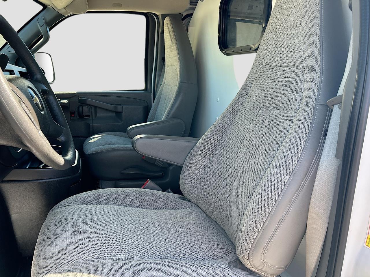 2019 Chevrolet Express Cargo Van RWD 2500 Venice FL