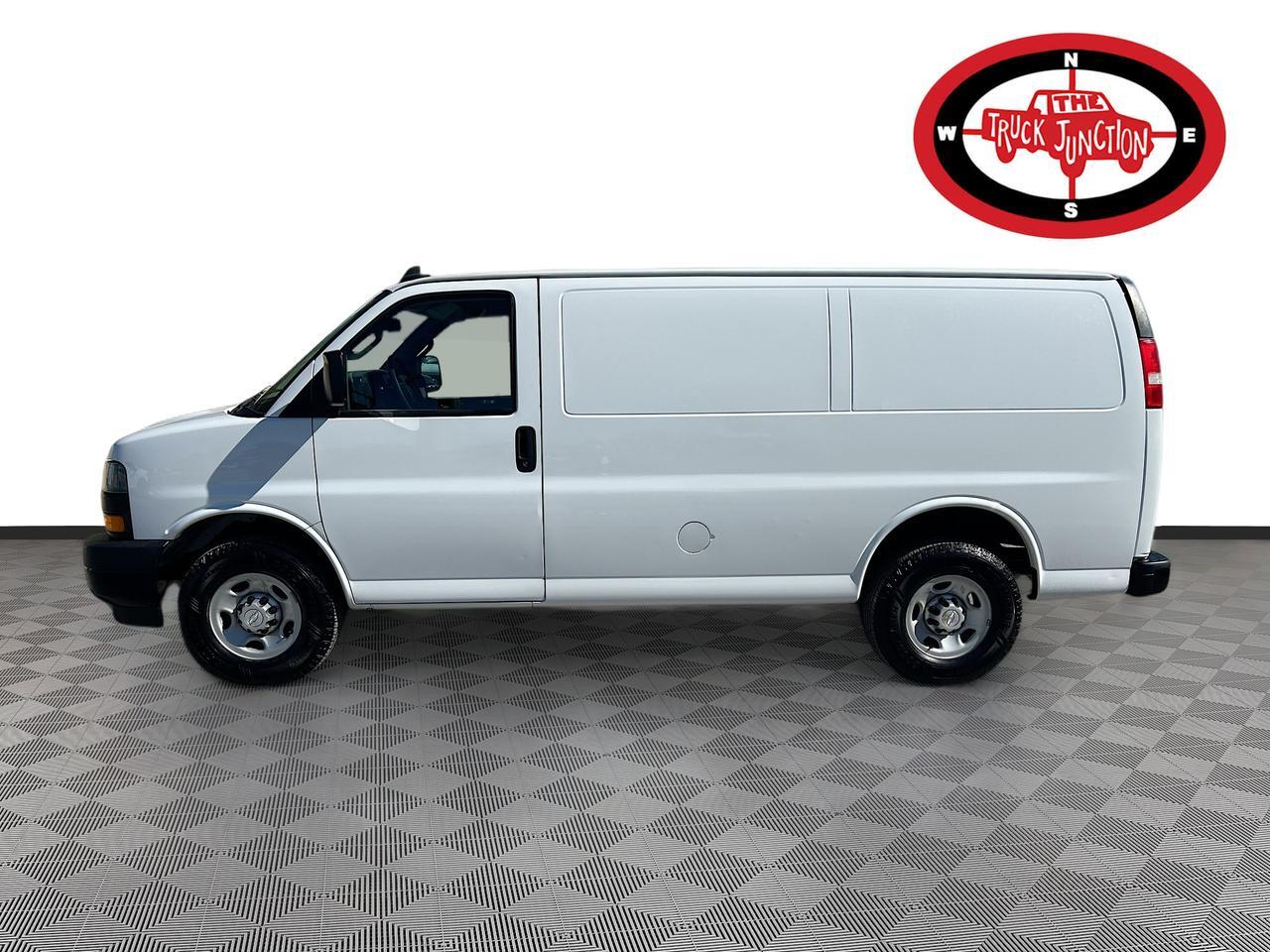 2019 Chevrolet Express Cargo Van RWD 2500 Venice FL