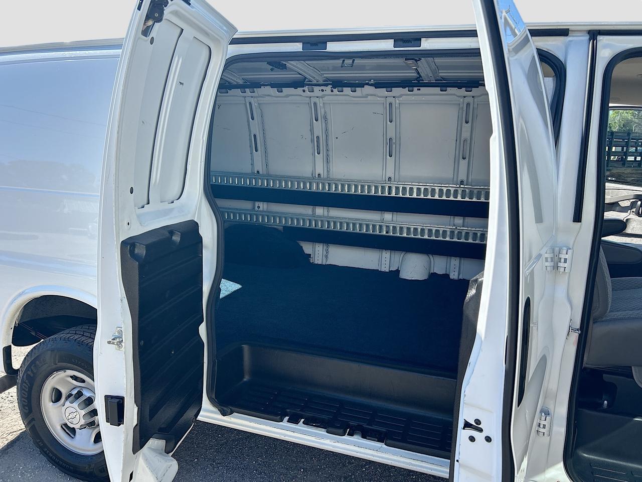 2019 Chevrolet Express Cargo Van RWD 2500 Venice FL