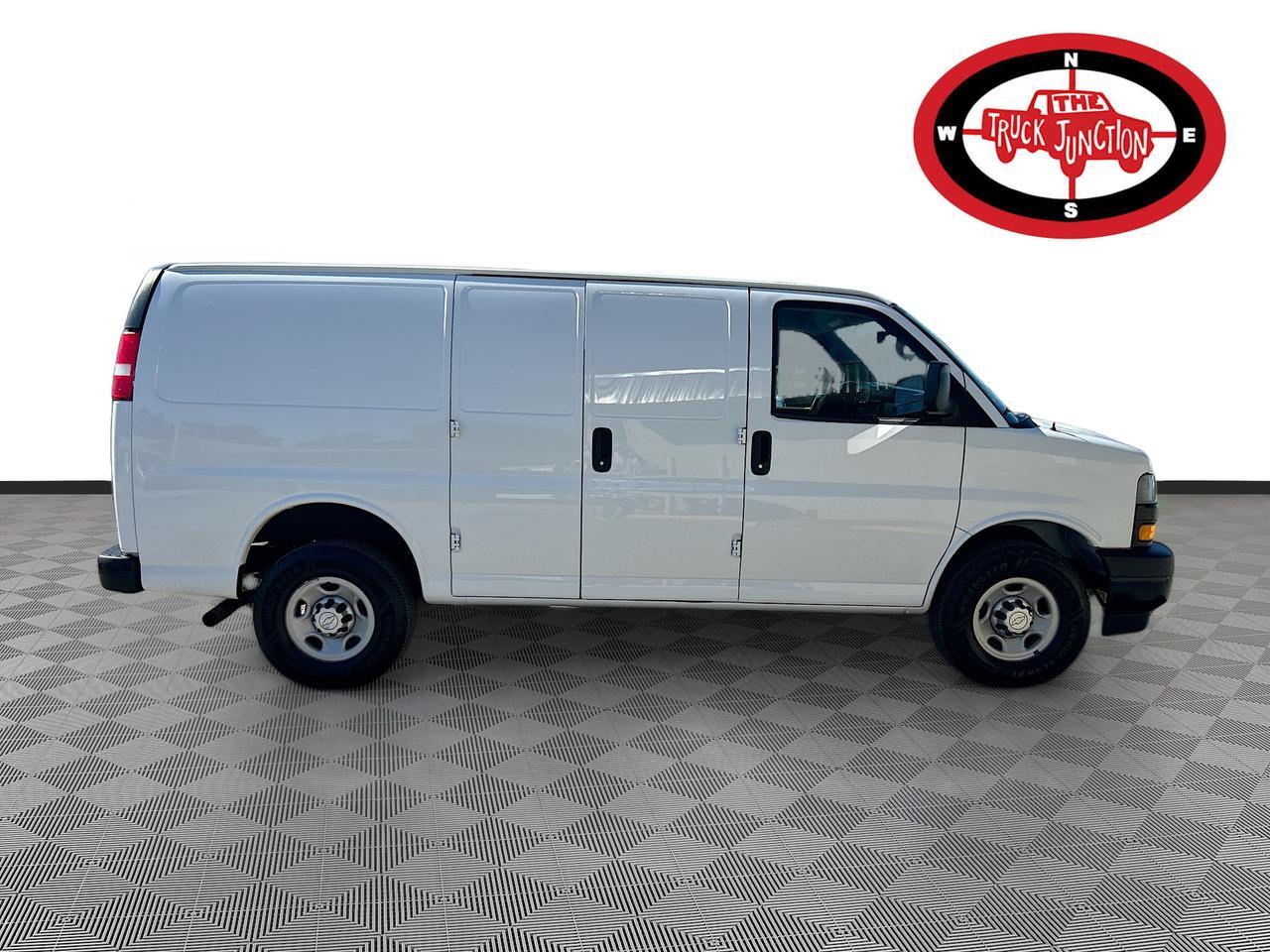 2019 Chevrolet Express Cargo Van RWD 2500 Venice FL