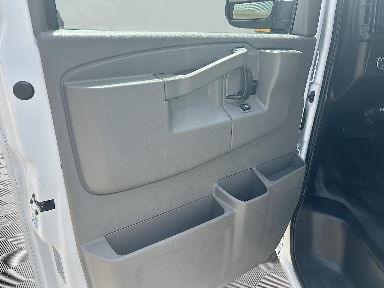 2019 Chevrolet Express Cargo Van RWD 2500 Venice FL