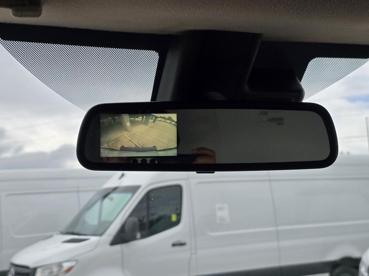 2019 Chevrolet Express Commercial Cutaway 3500 14ft Box W/2,000lb Liftgate Concord NC