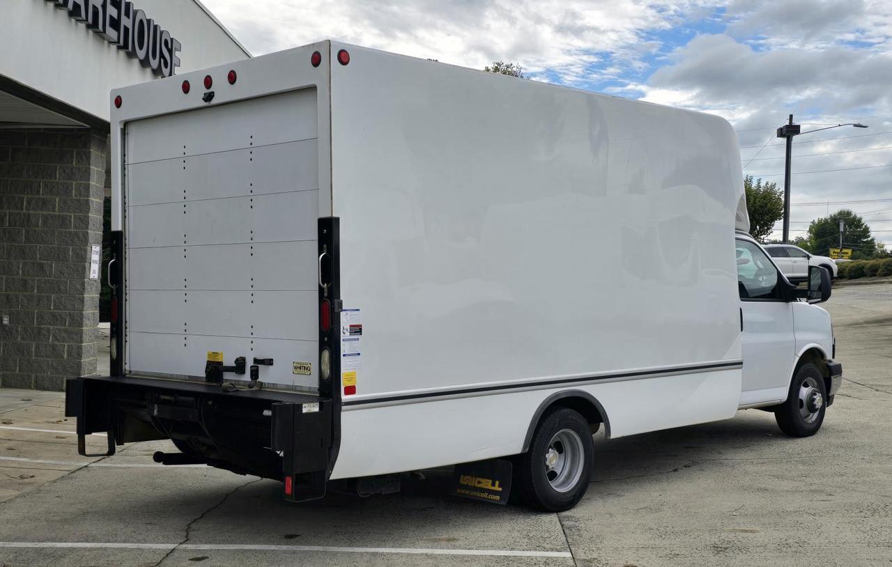 2019 Chevrolet Express Commercial Cutaway 3500 14ft Box W/2,000lb Liftgate Concord NC