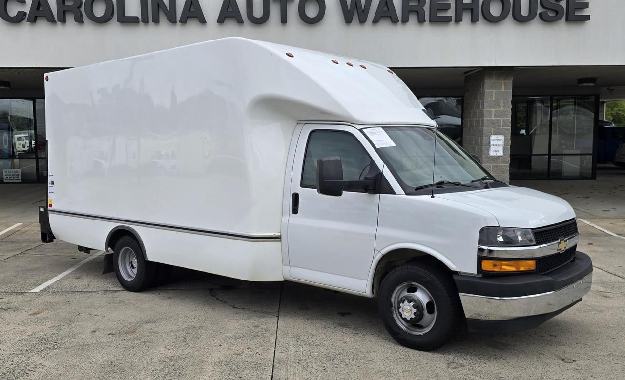 2019 Chevrolet Express Commercial Cutaway 3500 14ft Box W/2,000lb Liftgate Concord NC