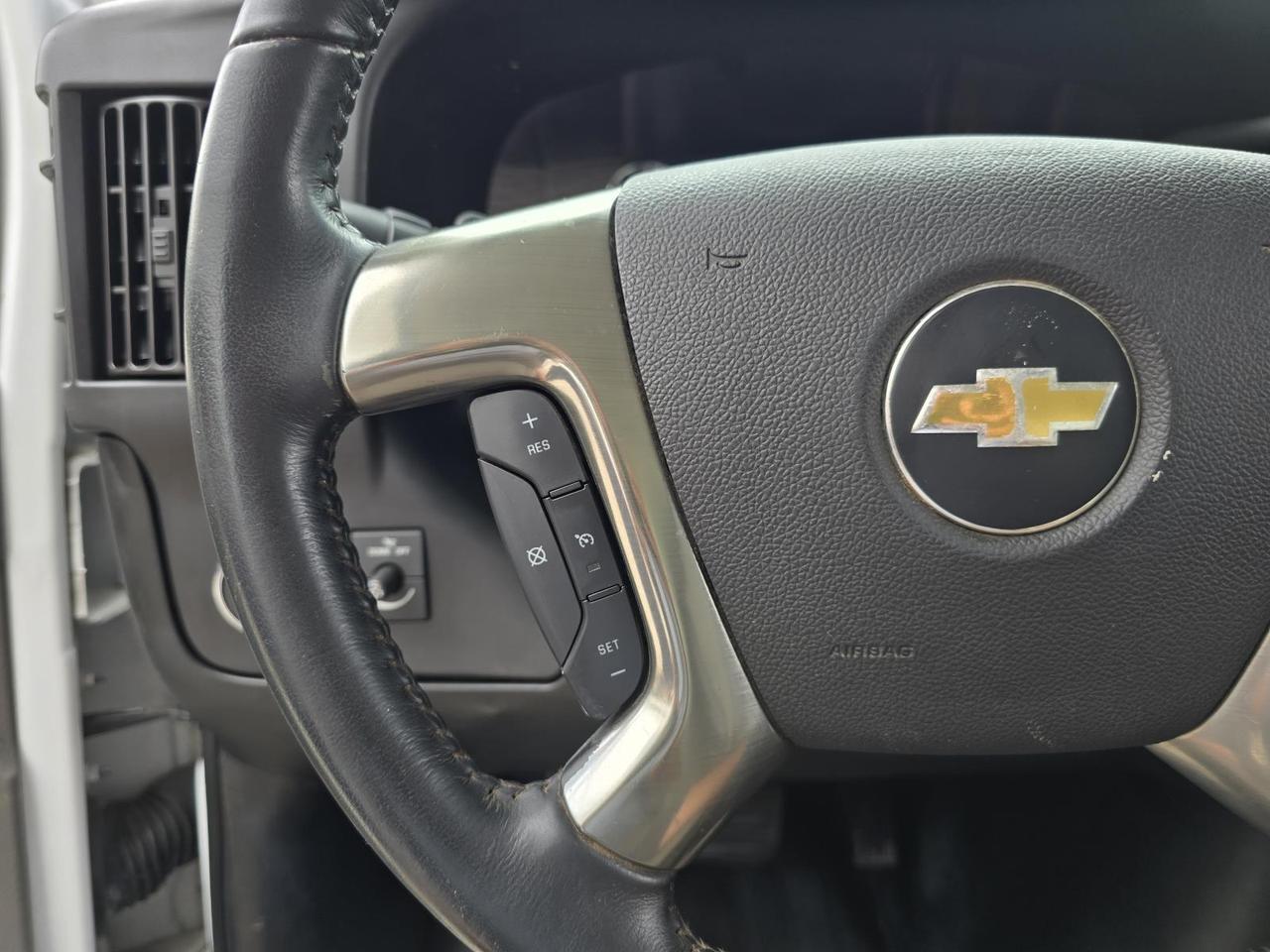 2019 Chevrolet Express Commercial Cutaway 3500 14ft Box W/2,000lb Liftgate Concord NC