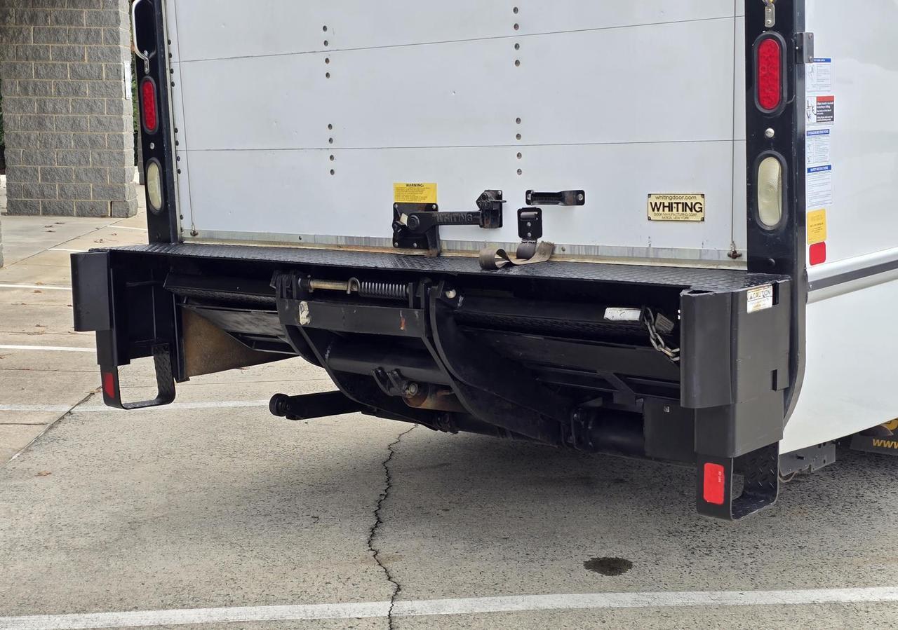 2019 Chevrolet Express Commercial Cutaway 3500 14ft Box W/2,000lb Liftgate Concord NC