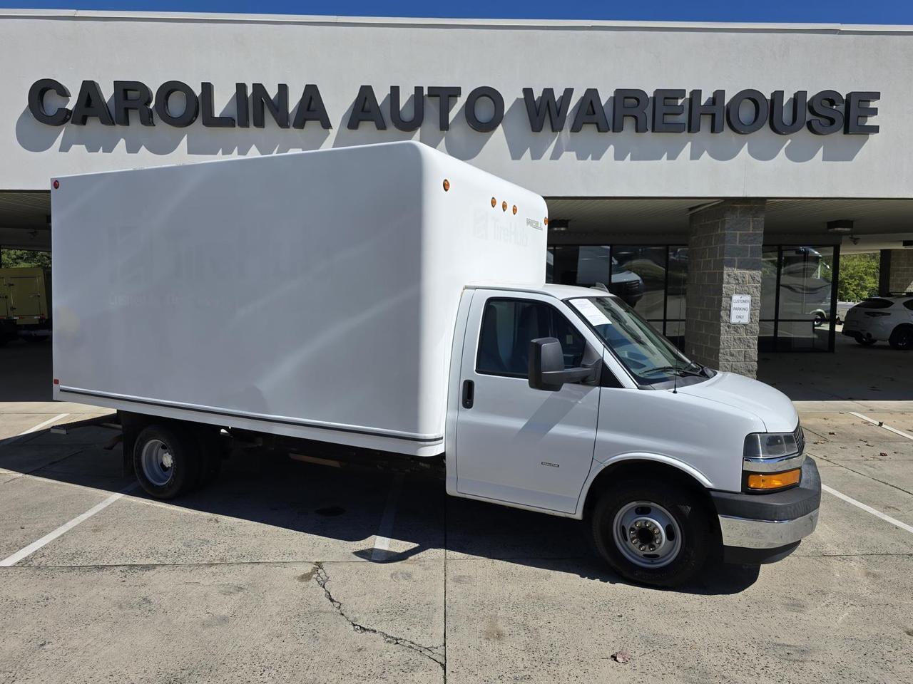 2019 Chevrolet Express Commercial Cutaway 3500 16FT Box w/Roll Up Door Concord NC