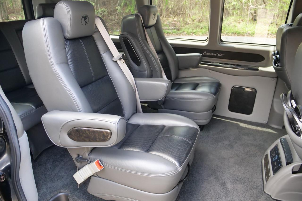 2019 Chevrolet Express Explorer Conversion Van / Limited SE / Loaded With Options! Lincolnton NC