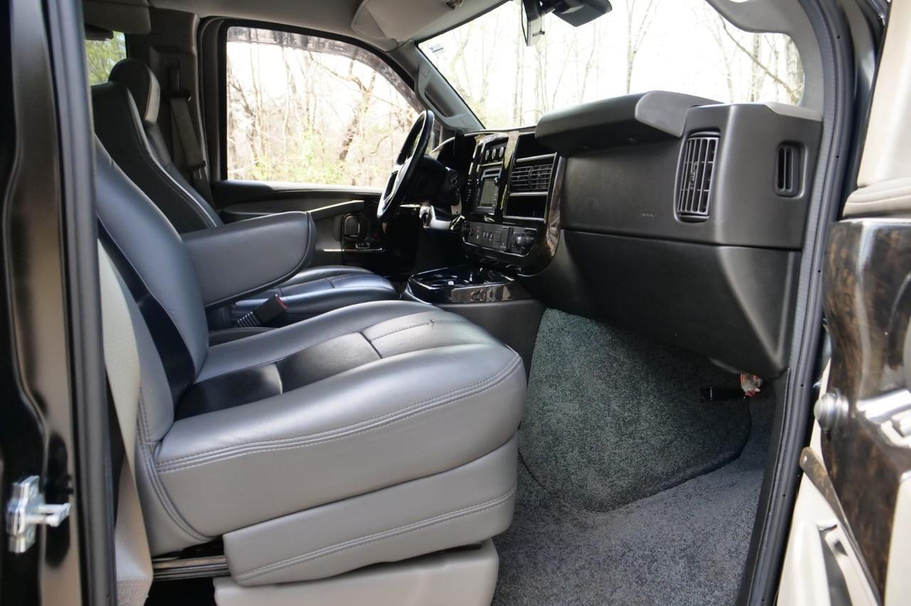 2019 Chevrolet Express Explorer Conversion Van / Limited SE / Loaded With Options! Lincolnton NC