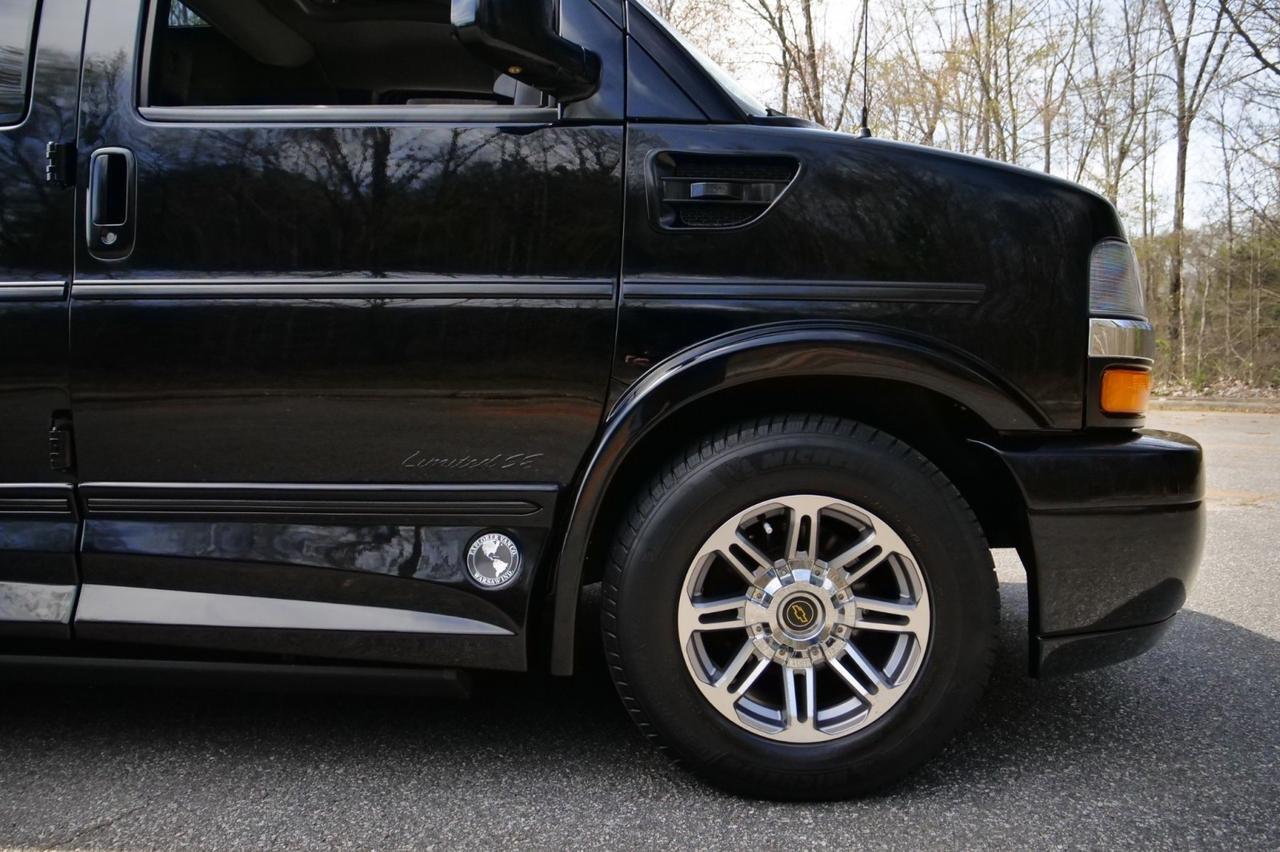 2019 Chevrolet Express Explorer Conversion Van / Limited SE / Loaded With Options! Lincolnton NC