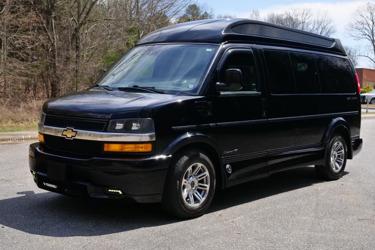 2019 Chevrolet Express Explorer Conversion Van / Limited SE / Loaded With Options! Lincolnton NC