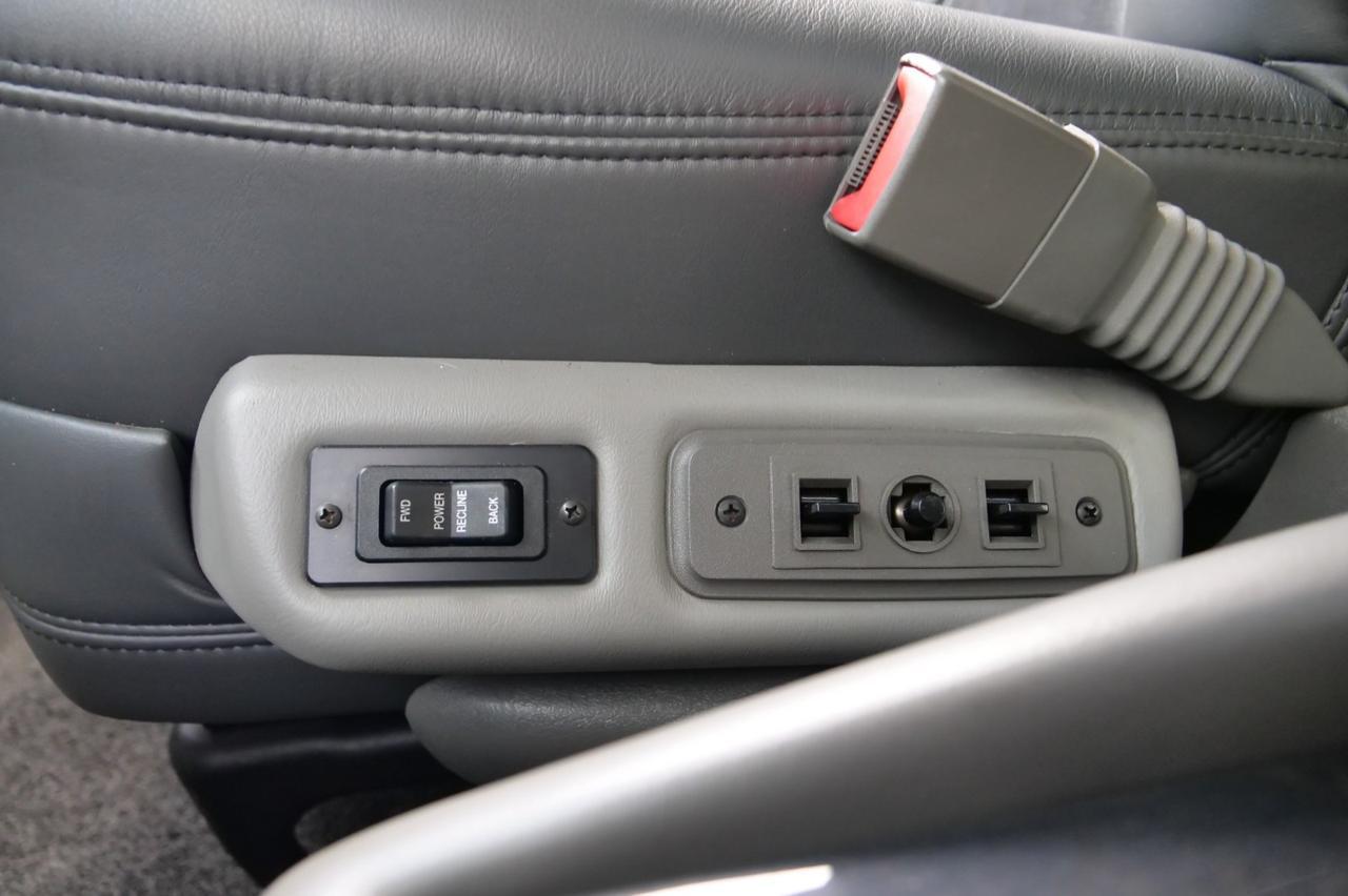 2019 Chevrolet Express Explorer Conversion Van / Limited SE / Loaded With Options! Lincolnton NC