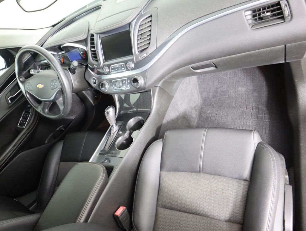 2019 Chevrolet Impala LT Maumee OH