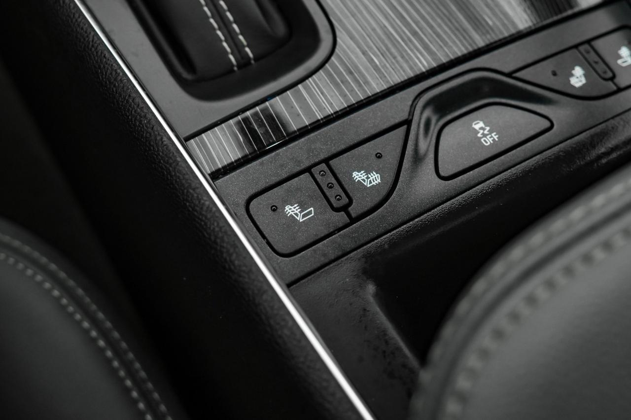 2019 Chevrolet Impala LT V6 AUTOMATIC SUNROOF LEATHER HEATED SEATS REAR CAMERA KEYLESS START BLUETOOTH Carrollton TX