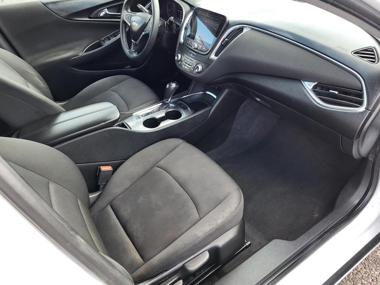 2019 Chevrolet Malibu 4dr Sdn LT w/1LT Beeville TX