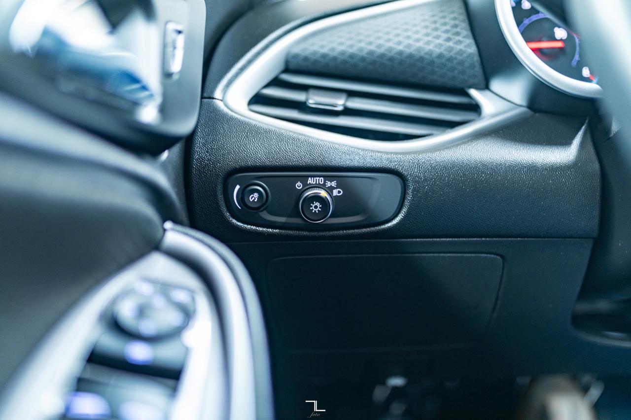 2019 Chevrolet Malibu LS BCam Red Deer AB