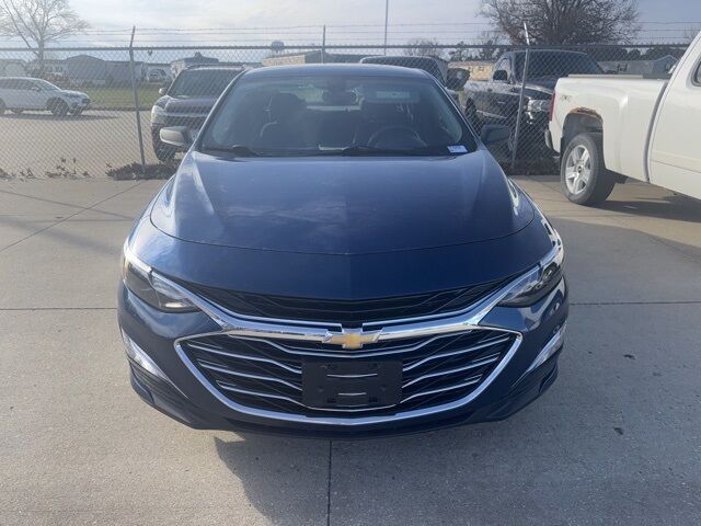 2019 Chevrolet Malibu LS West Burlington IA