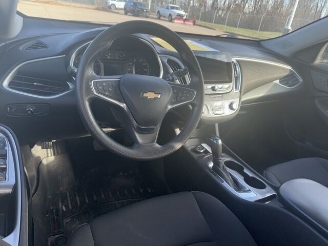 2019 Chevrolet Malibu LS West Burlington IA