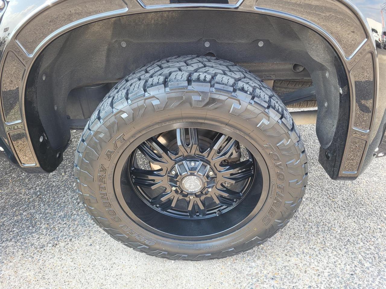 2019 Chevrolet Silverado 1500 4WD Crew Cab 147 RST Beeville TX